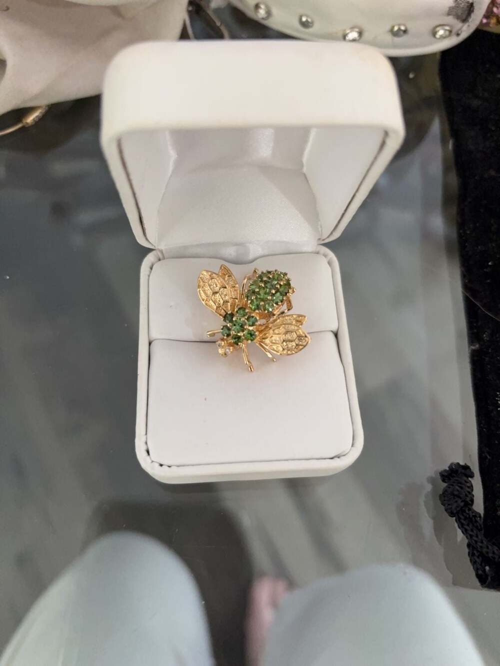 Vintage 14k Large Gold Emerald and Diamond Honey Bee Pin Brooch Beautiful Sparkl